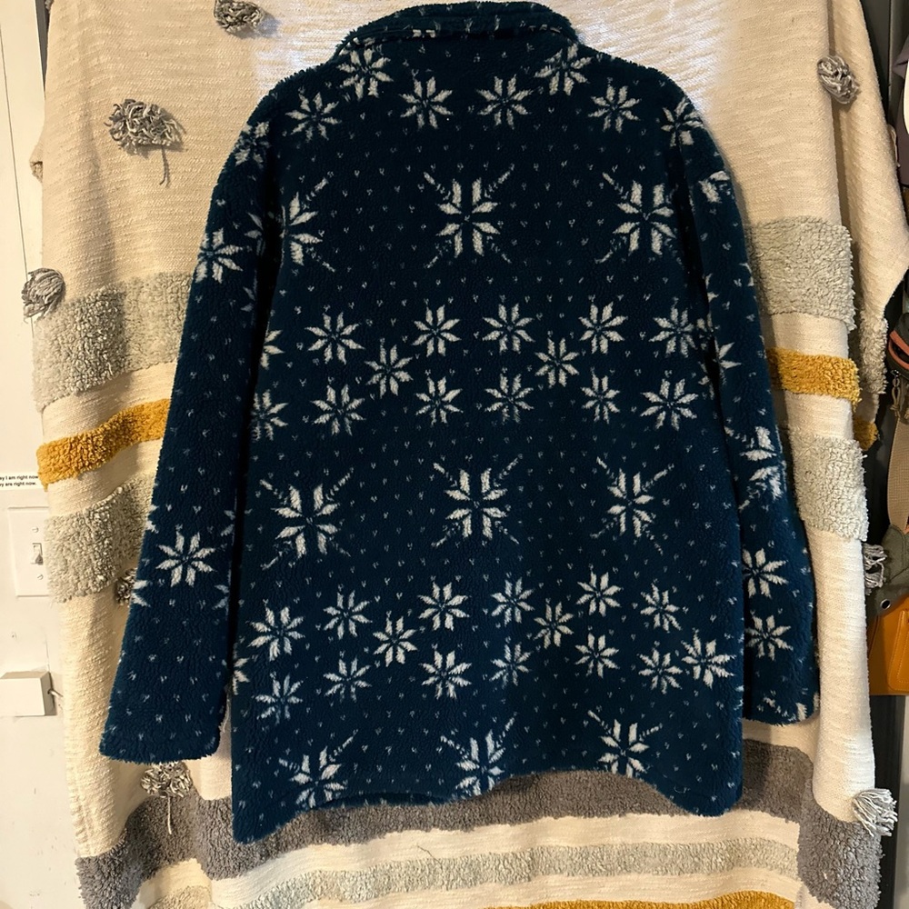 Vintage LL Bean Navy Snowflake Sherpa Fleece Coat - Women’s Large - Picture 10 of 10